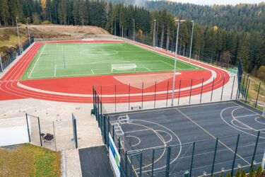 Sportplatz Klingenthal während der Bauphase